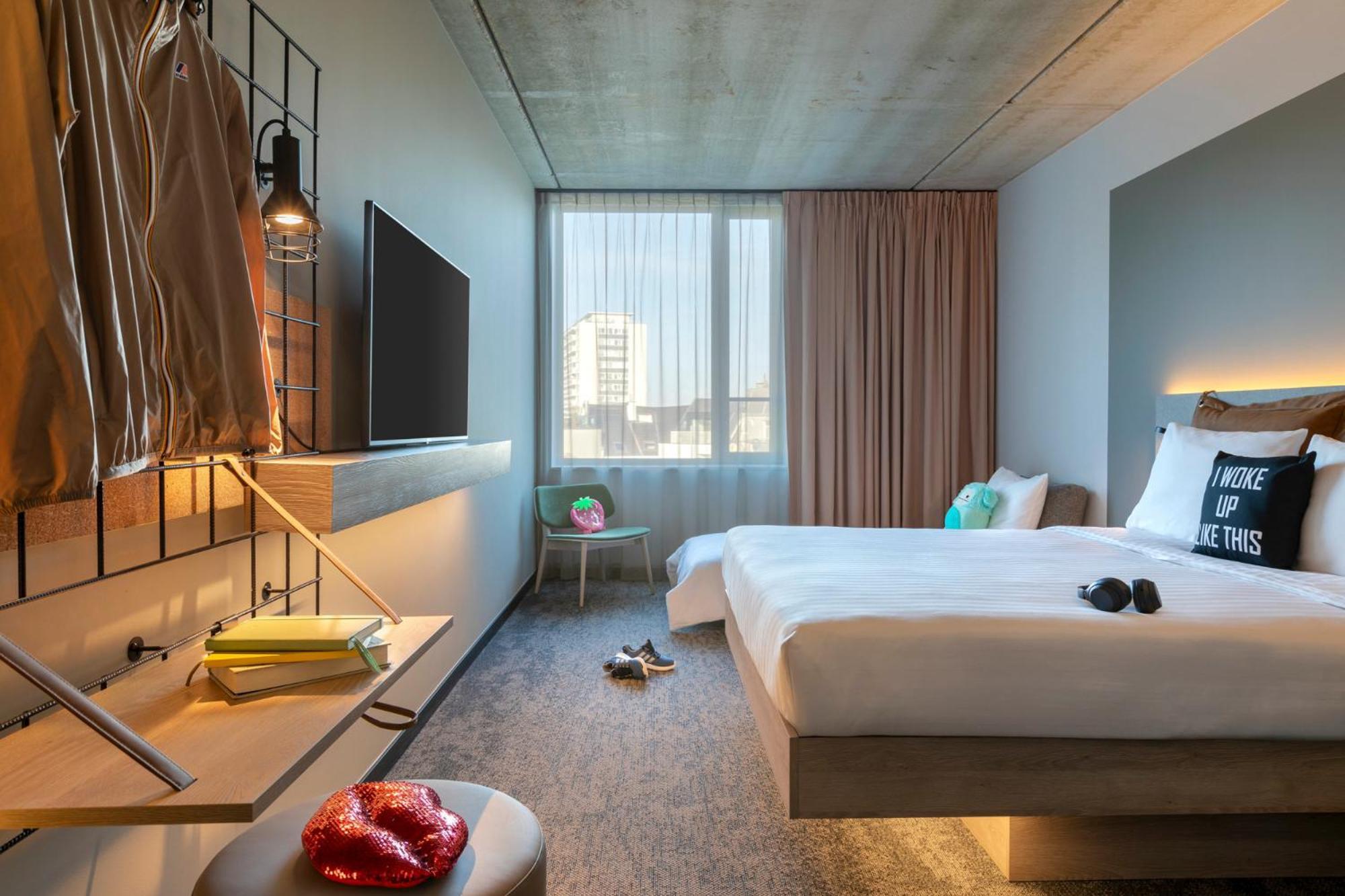 Moxy Antwerp Hotel Екстериор снимка