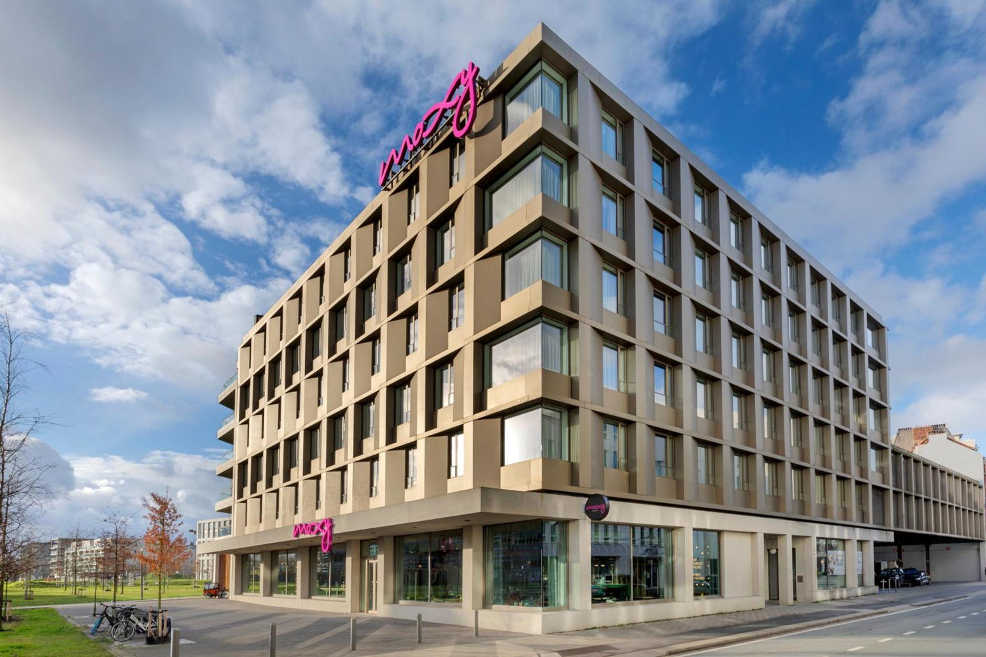 Moxy Antwerp Hotel Екстериор снимка