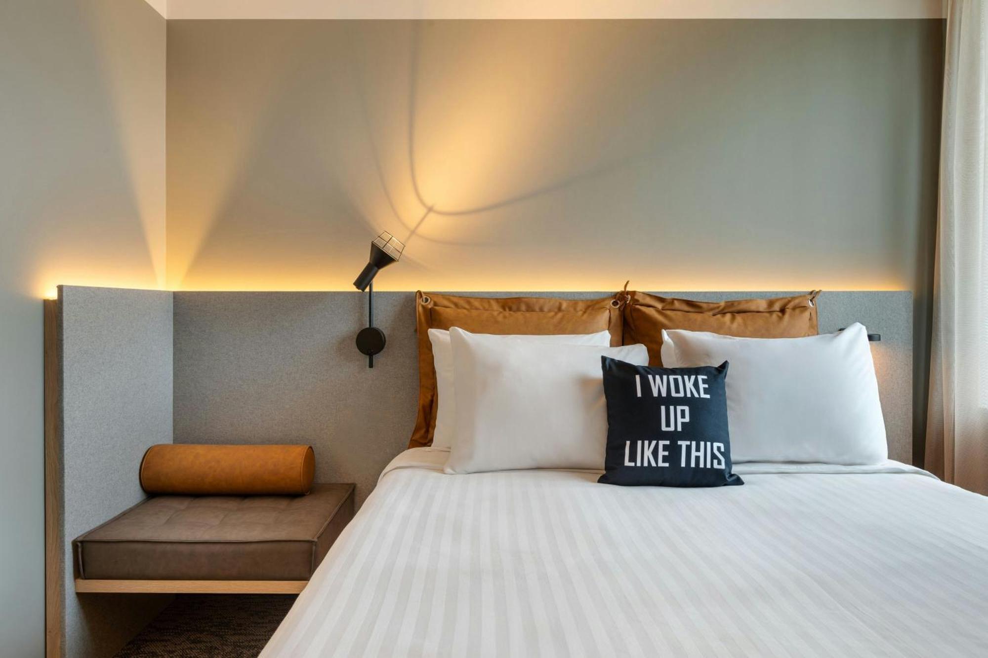 Moxy Antwerp Hotel Екстериор снимка