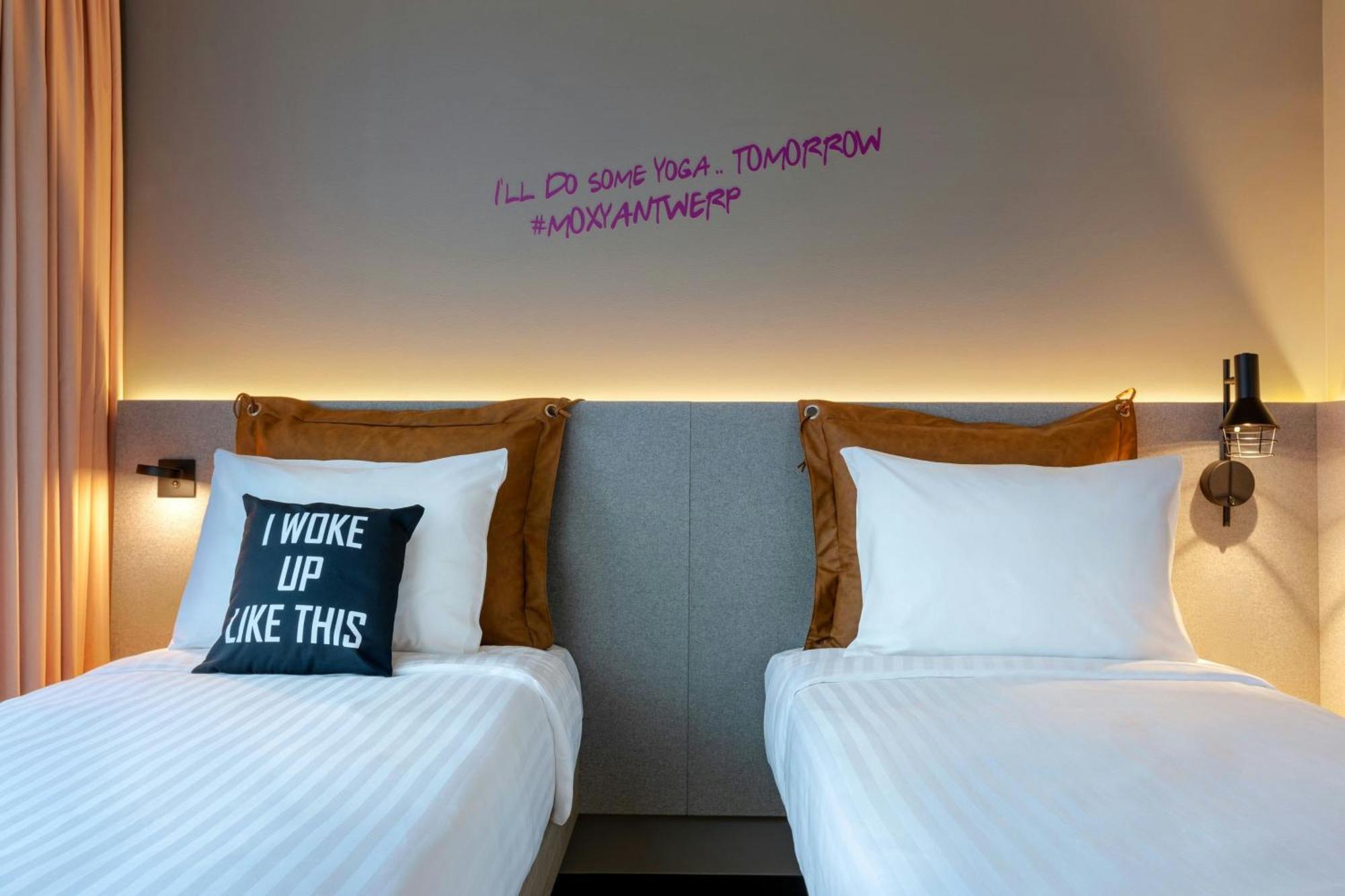 Moxy Antwerp Hotel Екстериор снимка